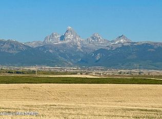 8569 Fawn Ridge Ln, Tetonia, ID 83452