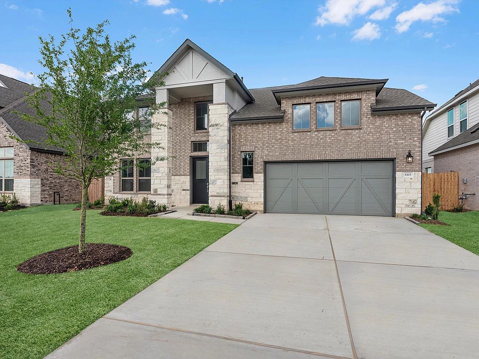 6115 Lake Chippewa Court Interior Image 1