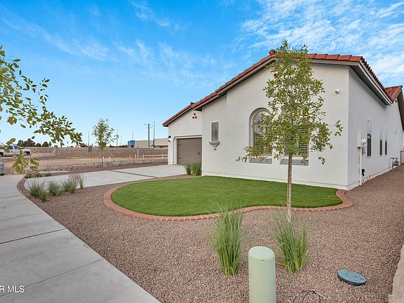 3rd image of 1722 Cinch Pl