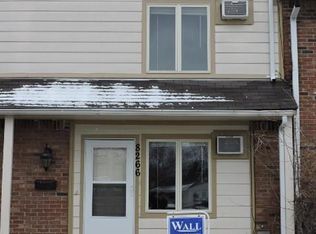 8266 Meadowlark Dr, Indianapolis, IN