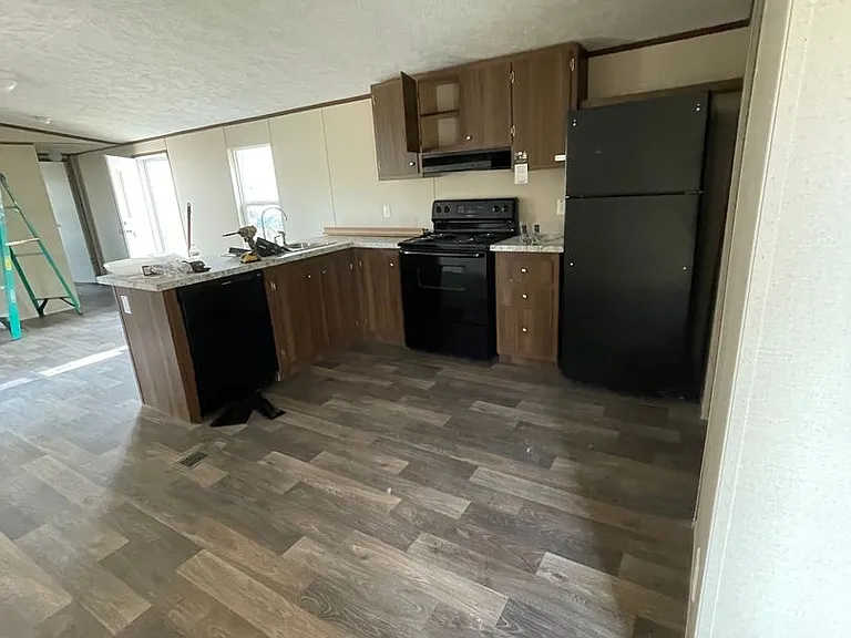 13464 Hammack Rd — Photo 7