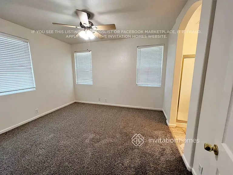 5543 Ridgepoint Dr — Photo 5