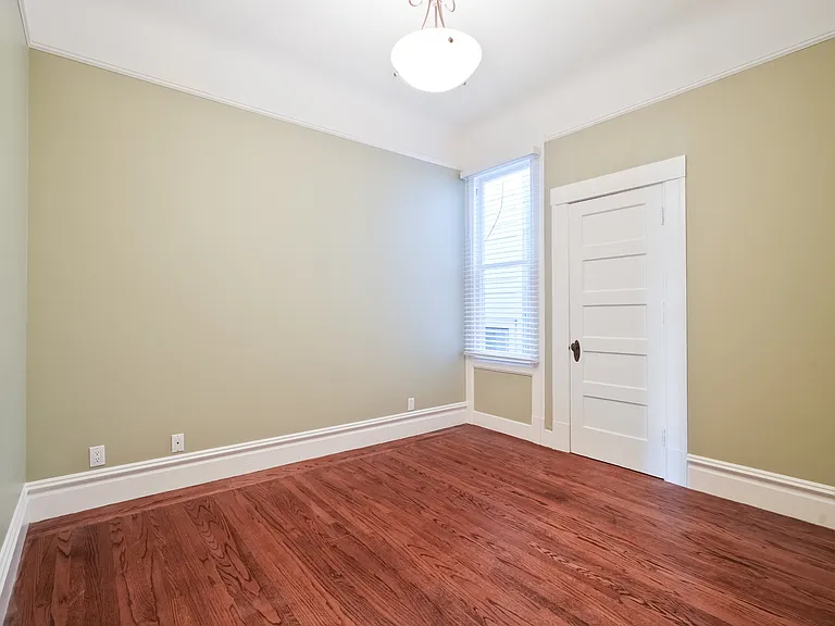 1240 Sanchez St #1 — Photo 10
