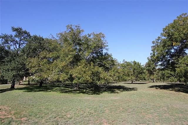 1st image of 703 Pecan Crossing Dr