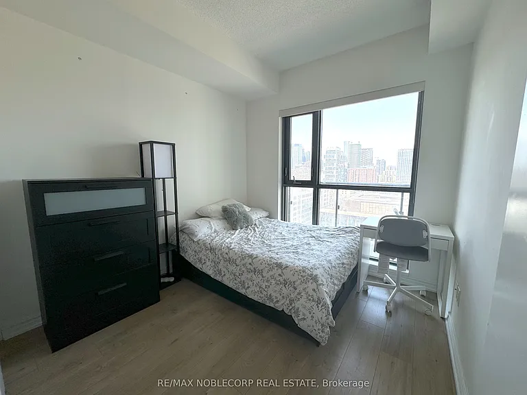 159 Dundas St E #2107 — Photo 7
