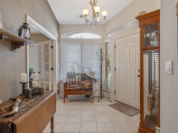 5th image of 4015 E Meadow Avenue