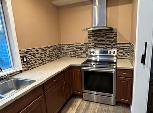 225 Willow St #2, Waterbury, CT 06710