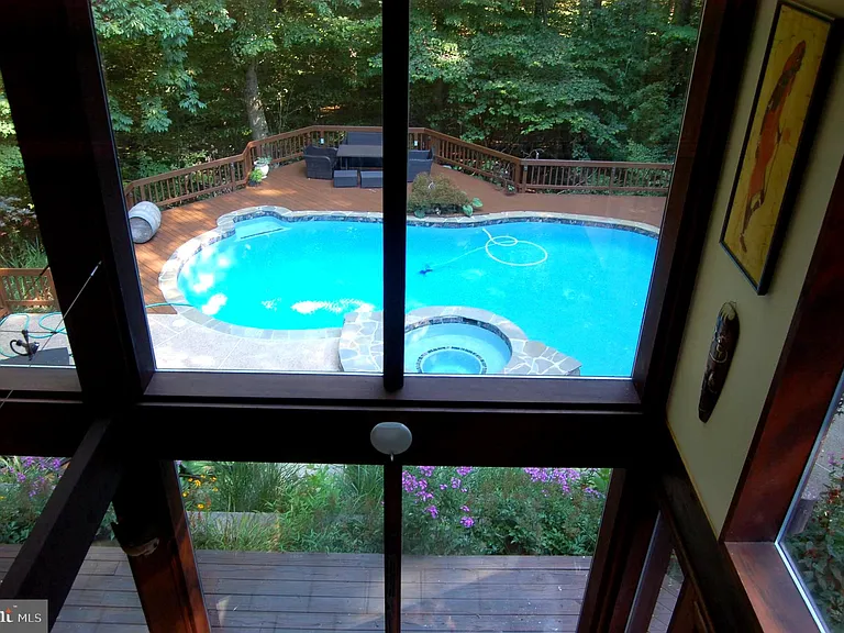 9728 Swift Creek Ct — Photo 23