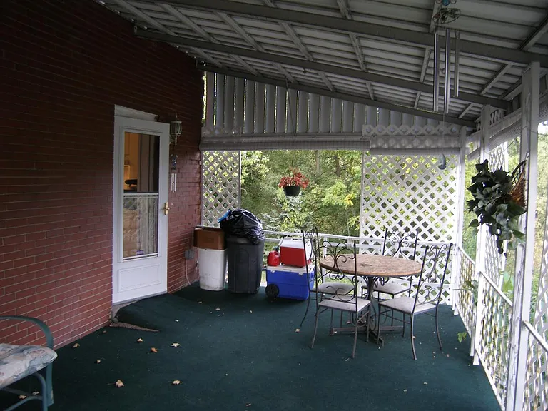5357 Brownsville Rd — Photo 5