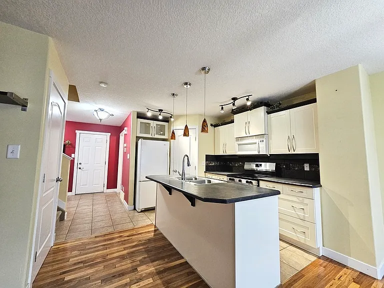 1383 Rutherford Rd SW — Photo 28