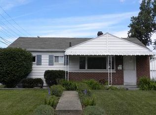 2413 Rockne Dr, South Bend, IN