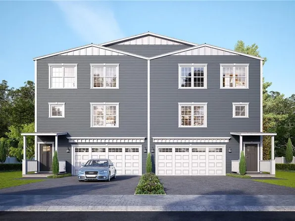 1 Old County Village Way Unit E, Smithfield, RI 02917