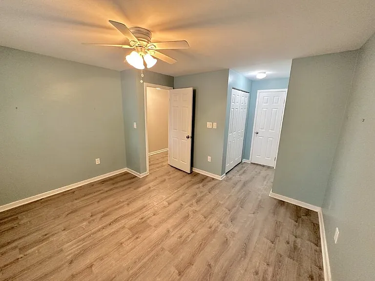 409 S Sharp St #R-5 — Photo 14