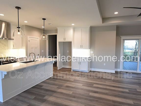 5th image of 15264 W 171st Ter