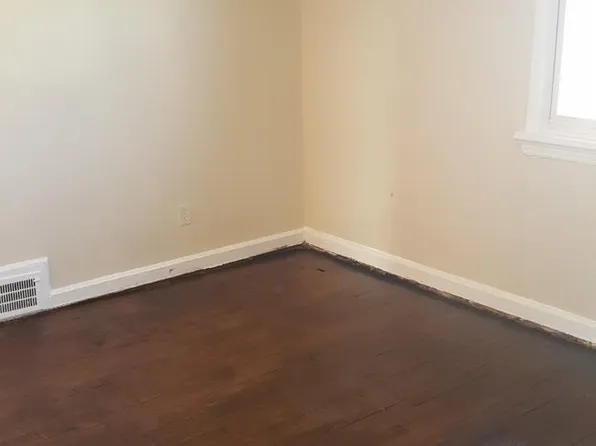 34 Dupont Pl, Irvington, NJ 07111