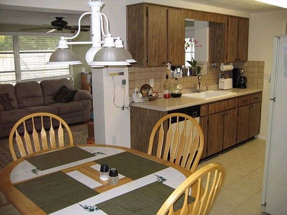 Dining Room/Kitchen.