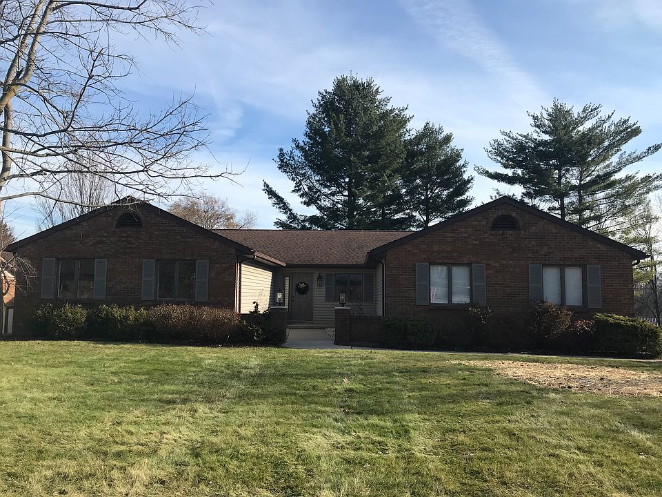 1st image of 1571 Royal Oak Dr