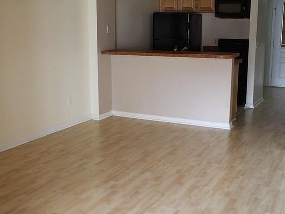 4th image of 12303 Villager Ct