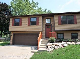 2613 Champion Way, Lansing, MI 48910