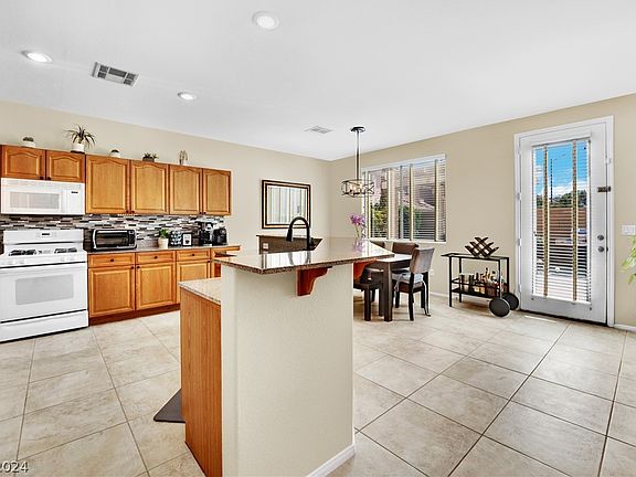 5th image of 6750 Pastel Camellia St