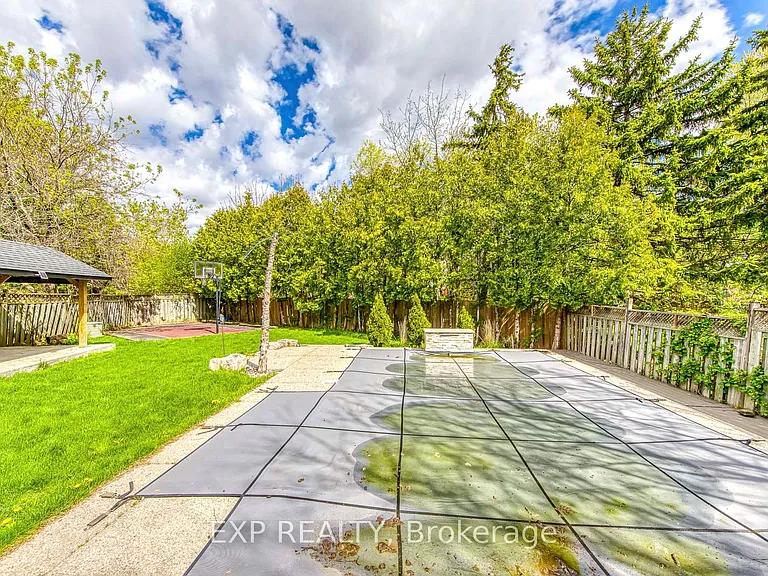 1225 Hedgestone Cres — Photo 43