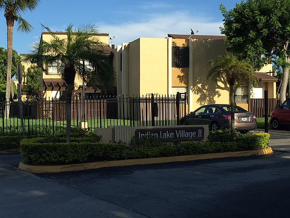 2nd image of 10060 NW 9th Street Cir APT 16