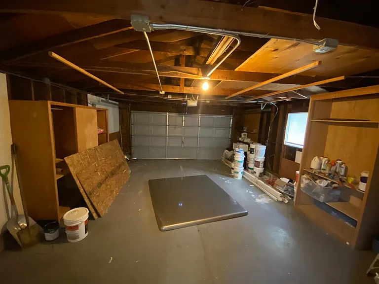 2059 Robin Dr — Photo 13