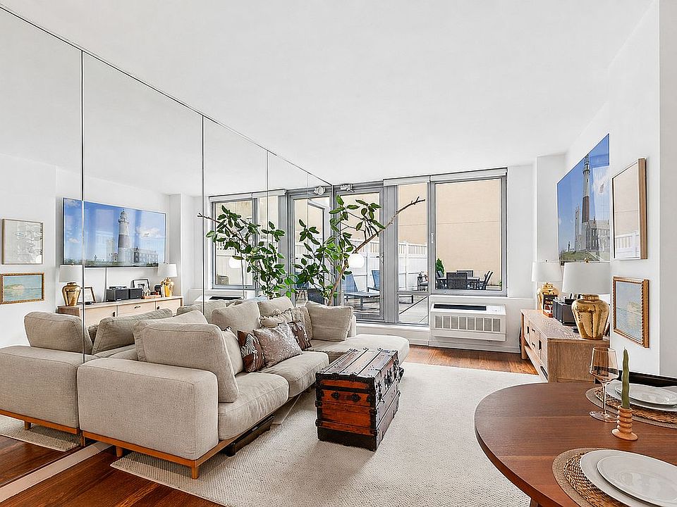 1st image of 444 W 19th St APT 203
