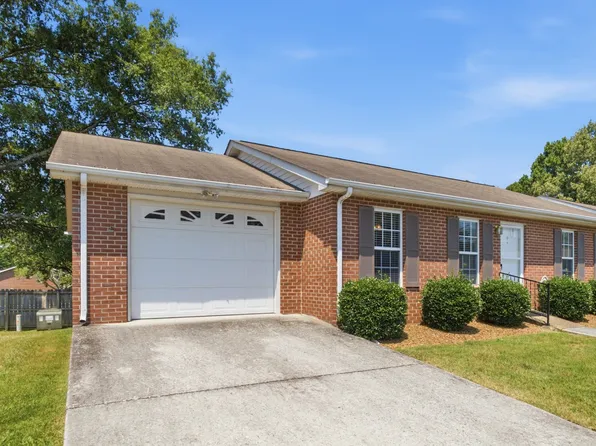126 Middleton Ct, Tullahoma, TN 37388