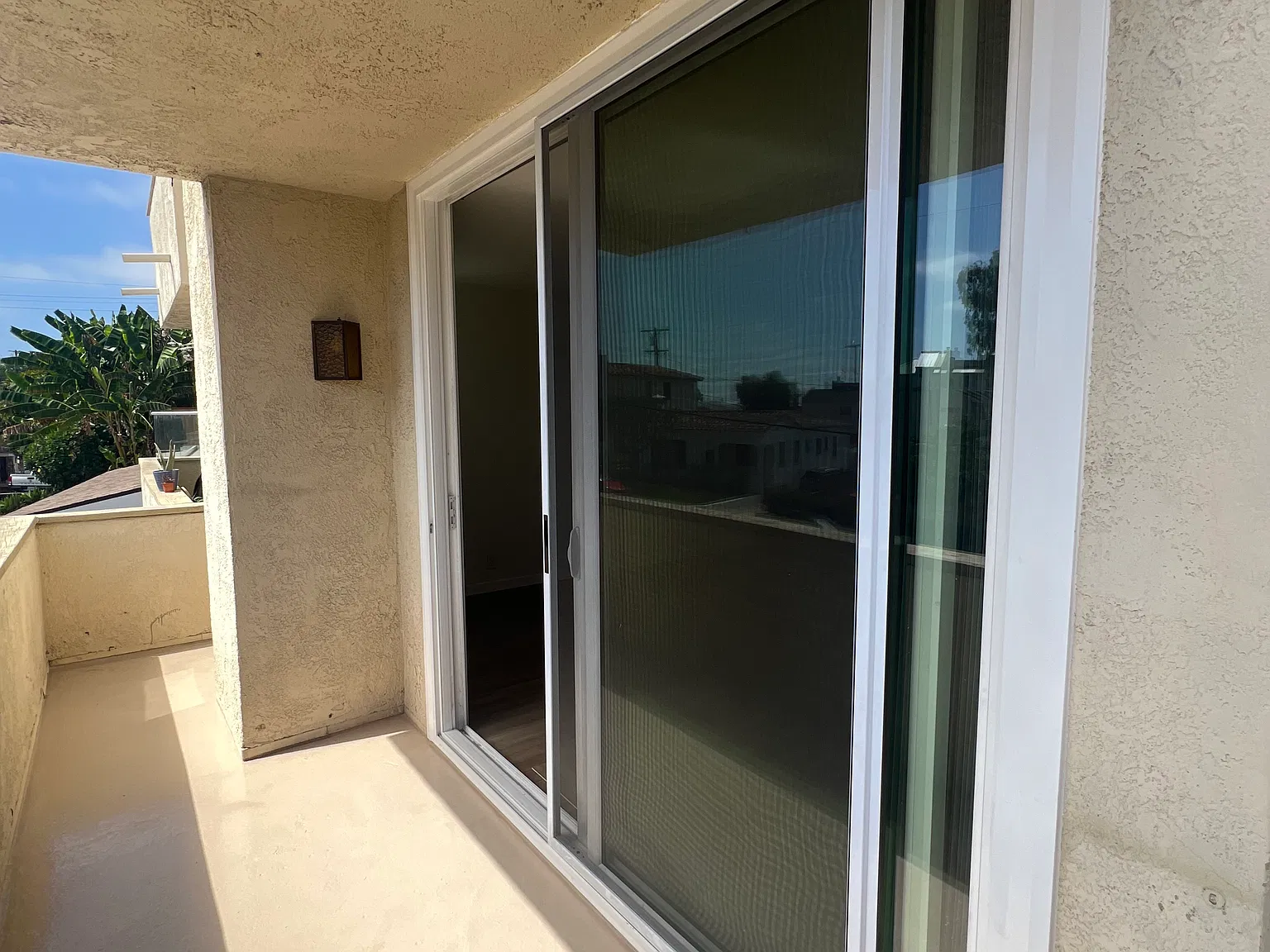 3 bed, 1400 sqft, $4,450 — Photo 4