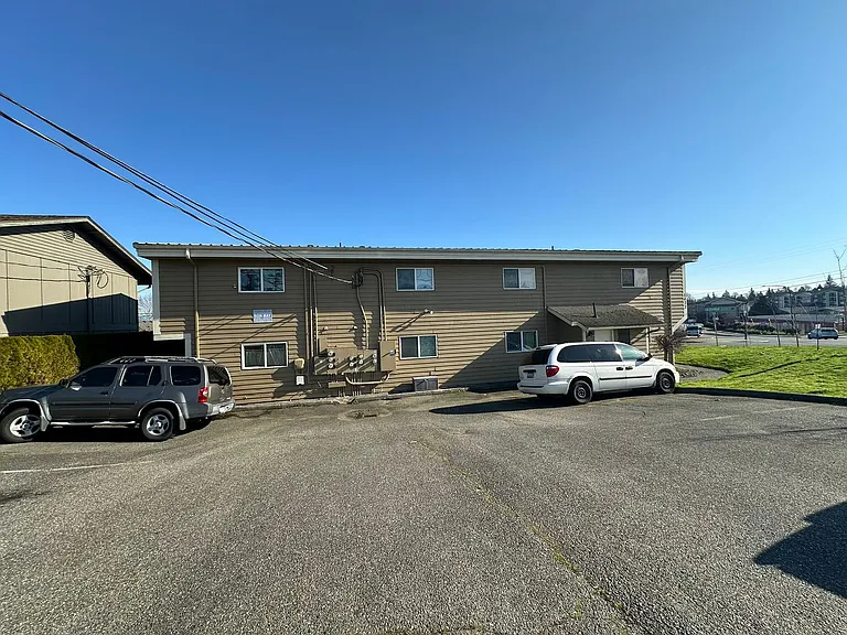 1422 Chestnut St. - 8 Unit — Photo 14