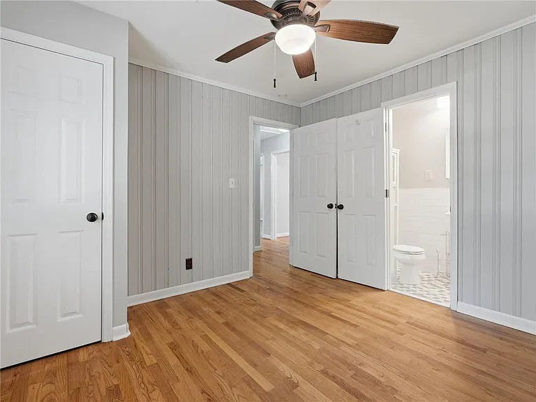 1111 N Valley Dr — Photo 25