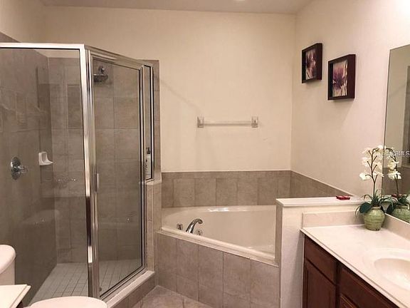 5th image of 2034 Chatham Place Dr