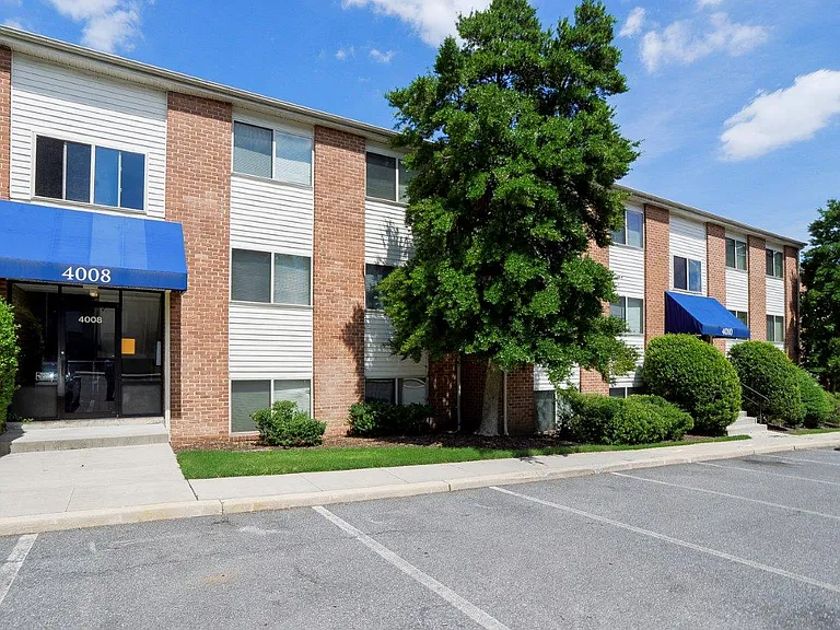 Taylor Park Apartment Homes — Photo 23