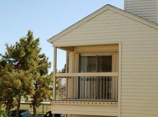 7600 Emmett F Lowry Expy APT 908, Texas City, TX 77591