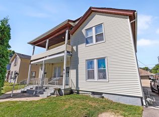 1113 Ferguson St, Rockford, IL 61102