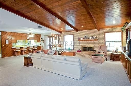 3rd image of 3265 S Torrey Pines Dr