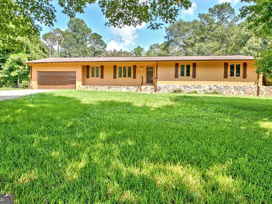 175 Thigpen Rd, Newnan, GA 30263