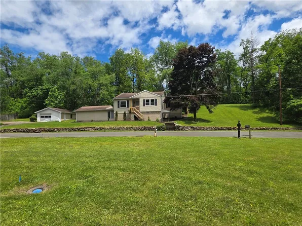 2310 Hunter Rd, Greensburg, PA 15601