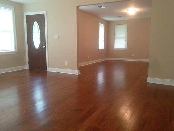5th image of 5954 Vicksburg St
