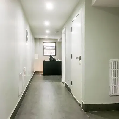 Rented by Nooklyn NYC LLC | media 28