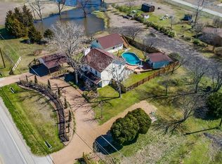 609 W Jefferson St, Palmer, TX 75152