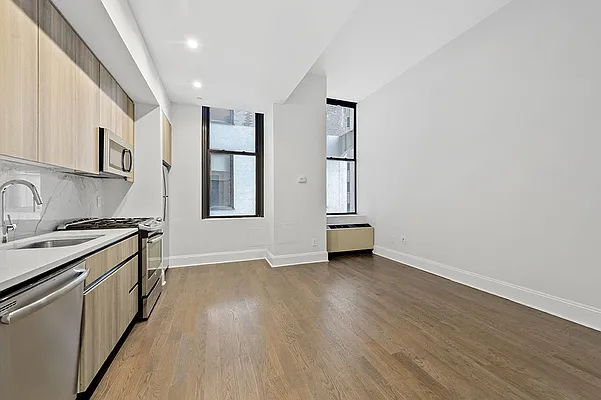 Rented by ACG Property Management LLC | media 29