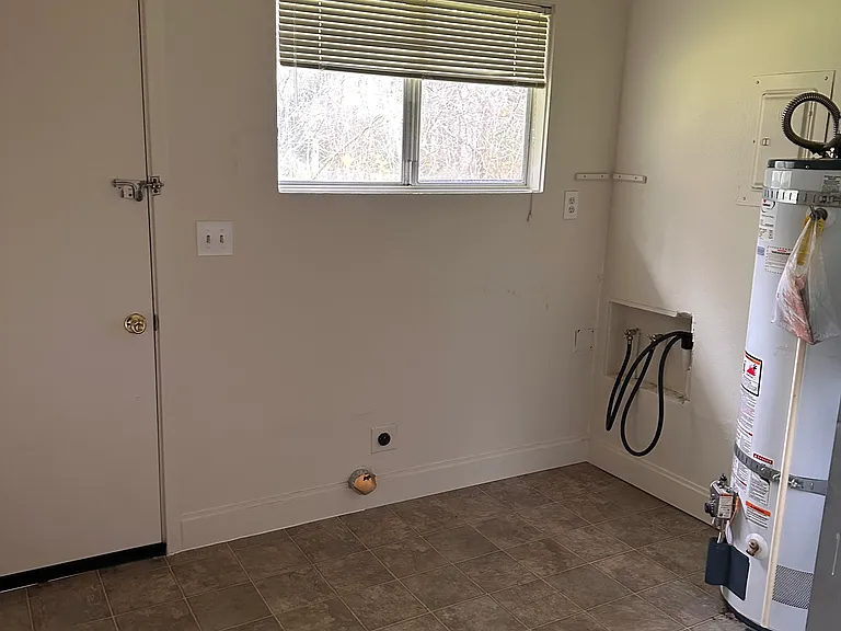 215 SW Cedar Ave #225 — Photo 10