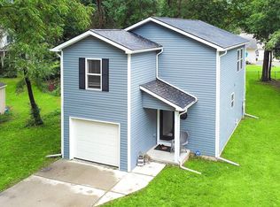 9475 Beechcrest St, White Lake, MI
