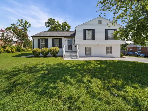 335 Meadowdale Ln, Charlotte, NC 28212