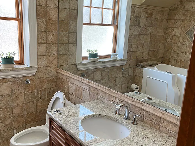 2151 W Granville Ave #1 — Photo 14