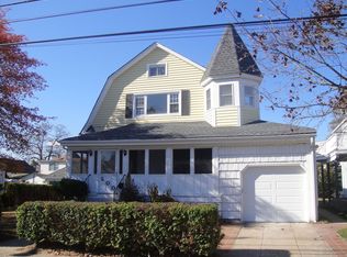 200 Miller Ave, Freeport, NY 11520