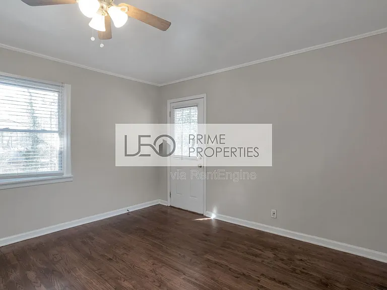 751 Yale Pl SW — Photo 10