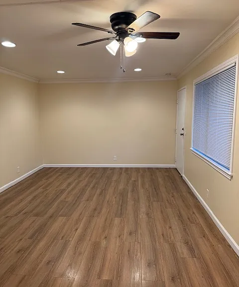 521 S Willard Ave #10 — Photo 9